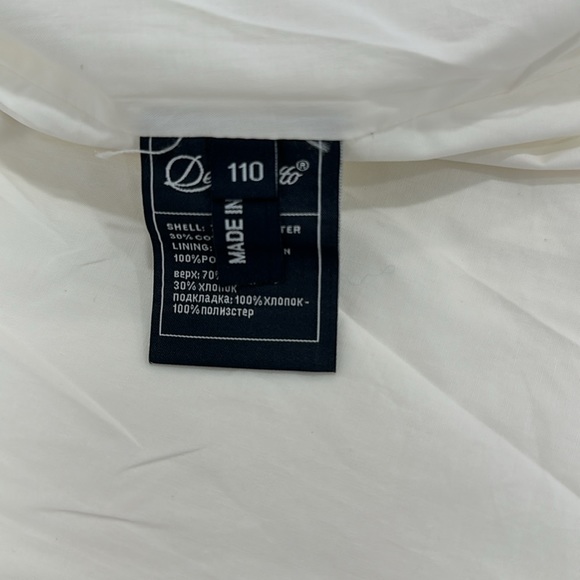 NEW NEVER WORN no tags. Size 3-4Y. 110. By DeSALITTO. - Picture 5 of 7